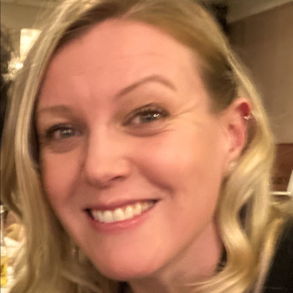 Meet your Posher, Kelly - Picture 1 of 1